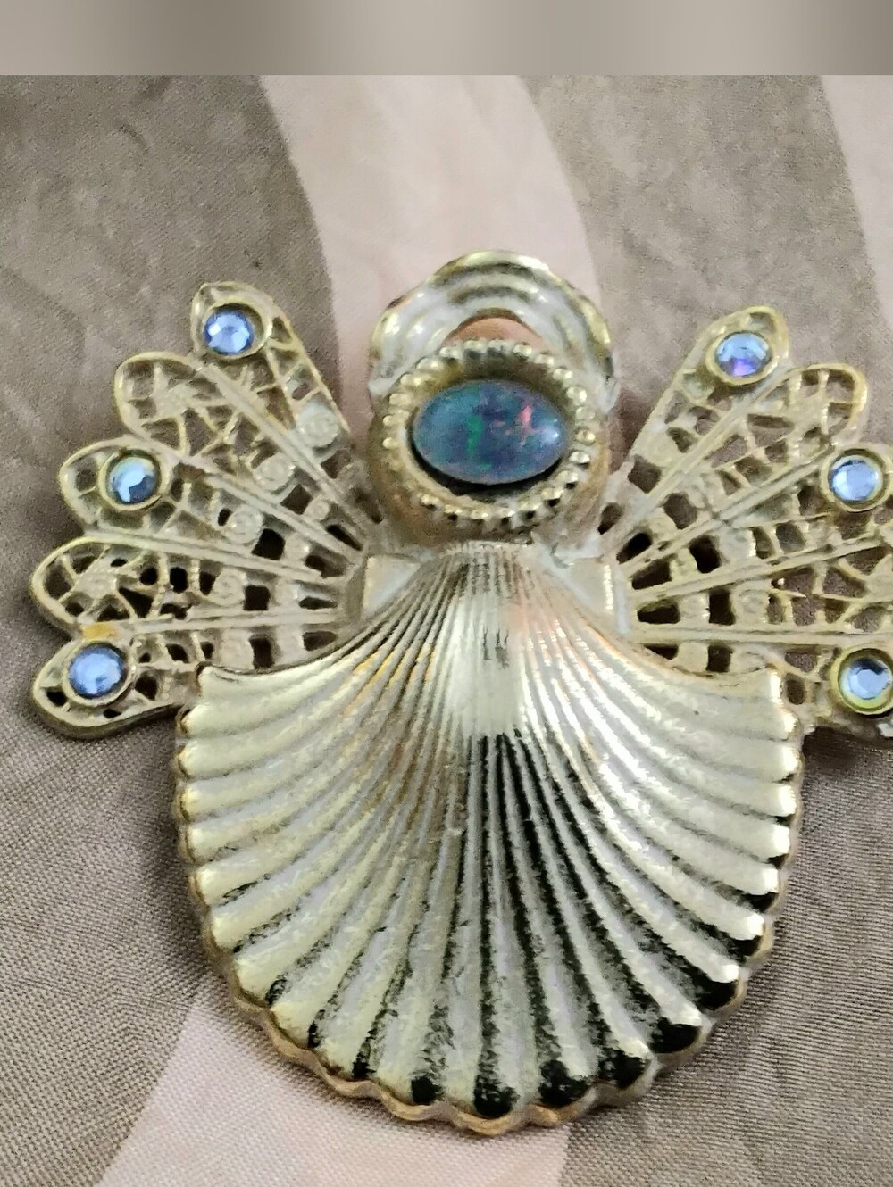 Vintage Kenneth Cole Angel Brooch/pin